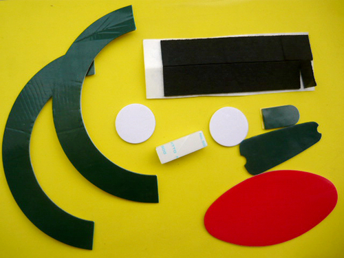 背胶冲型杂件脚垫