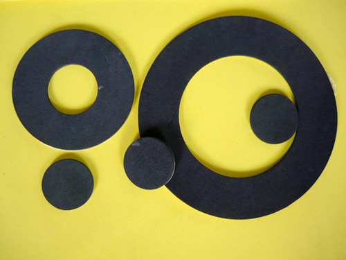 背胶冲型杂件脚垫