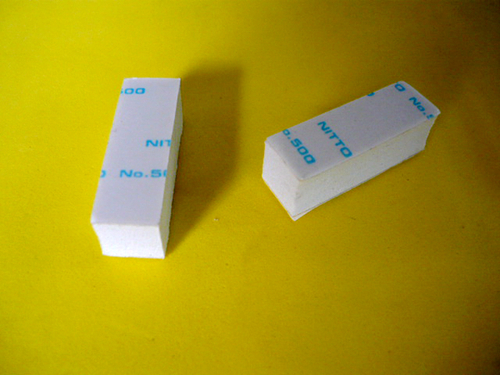 背胶冲型杂件脚垫