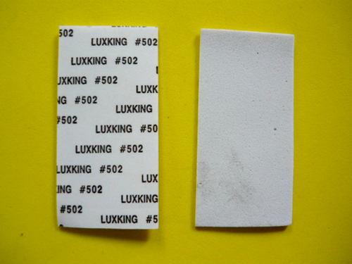 背胶冲型杂件脚垫